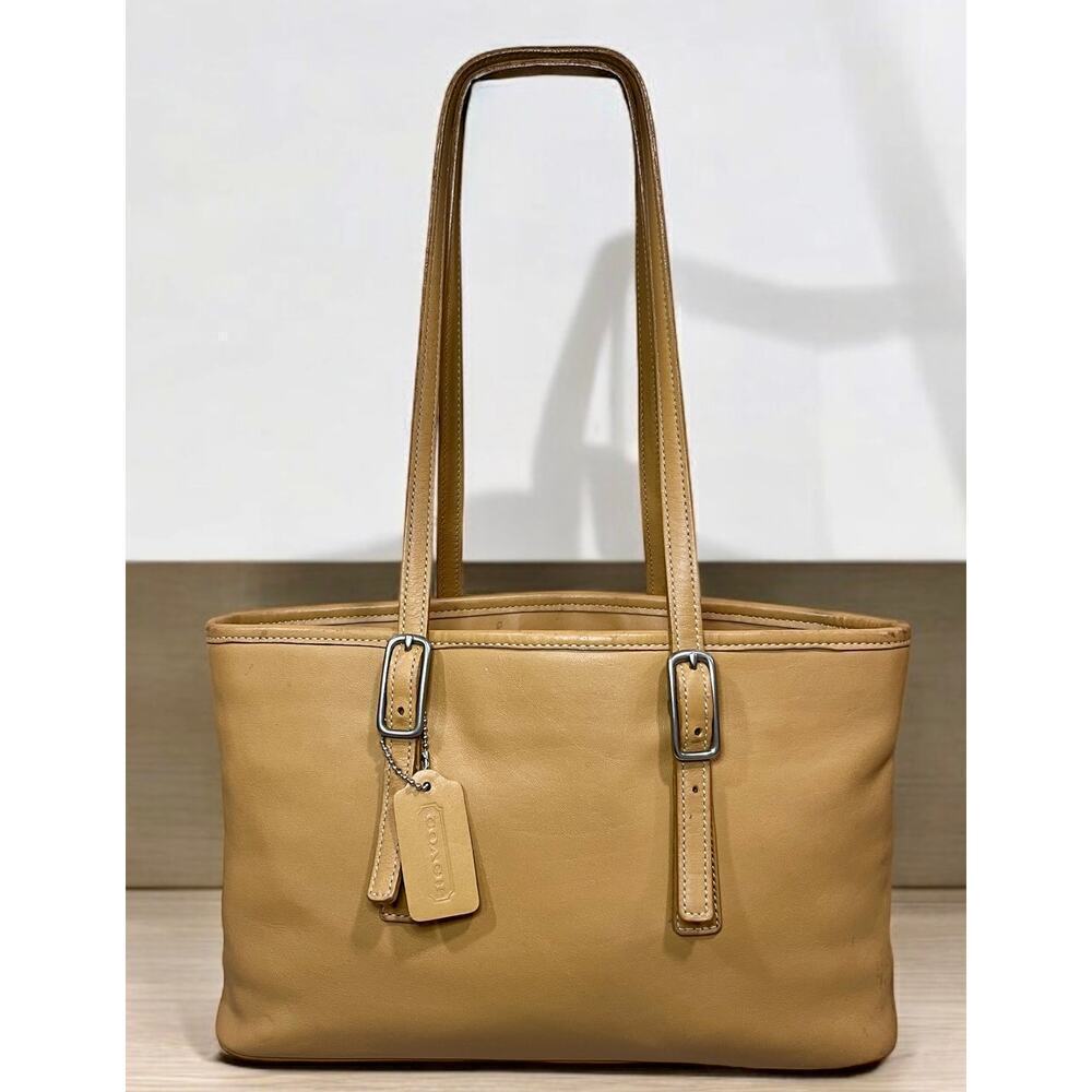 Vintage Coach 9813 Classic Shopper Leather Bag